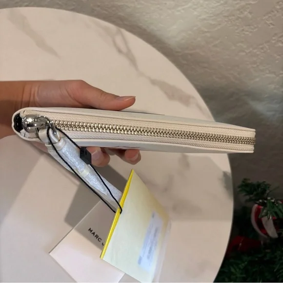 Marc Jacobs x 'The Wizard of Oz' Wristlet Wallet NWT - Picture 5 of 7